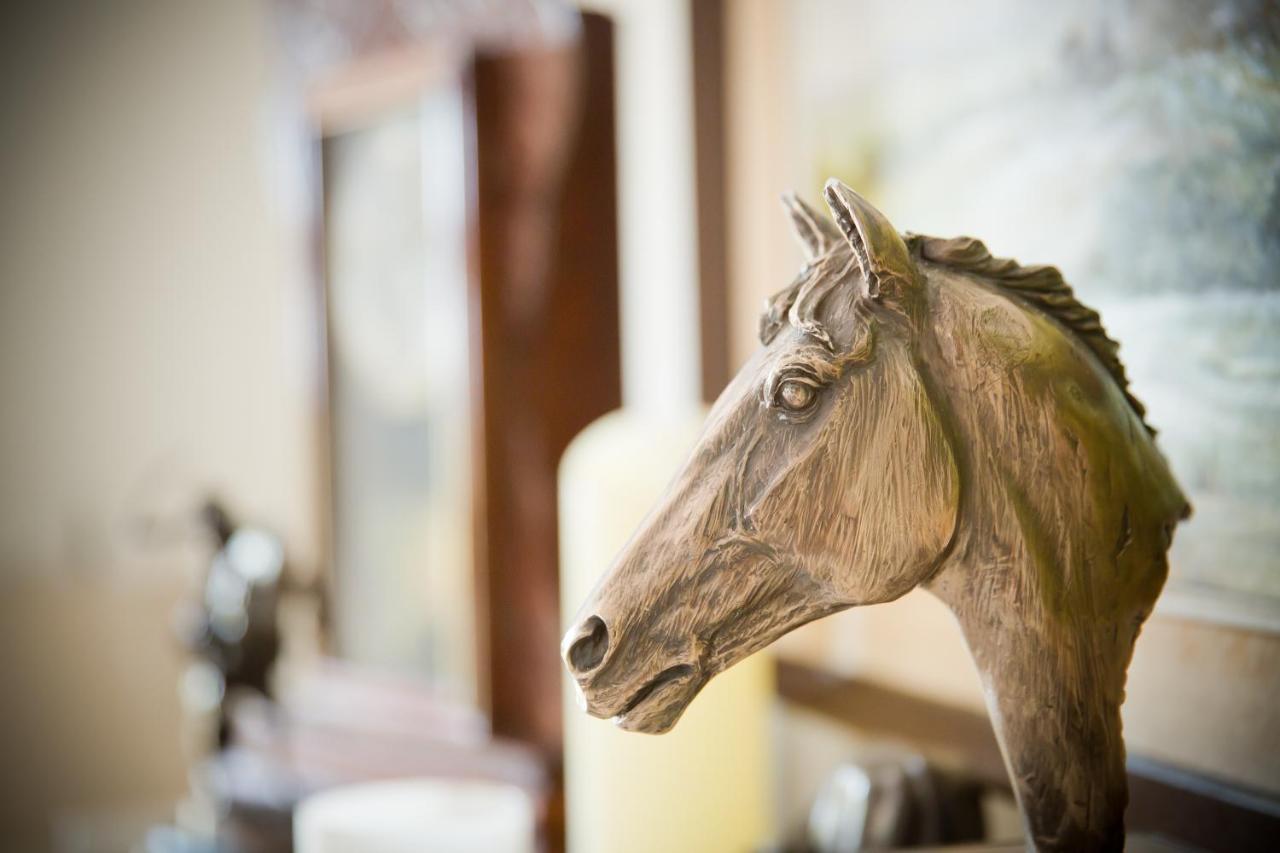 Cahergal Farmhouse B&B Newmarket-on-Fergus Eksteriør bilde