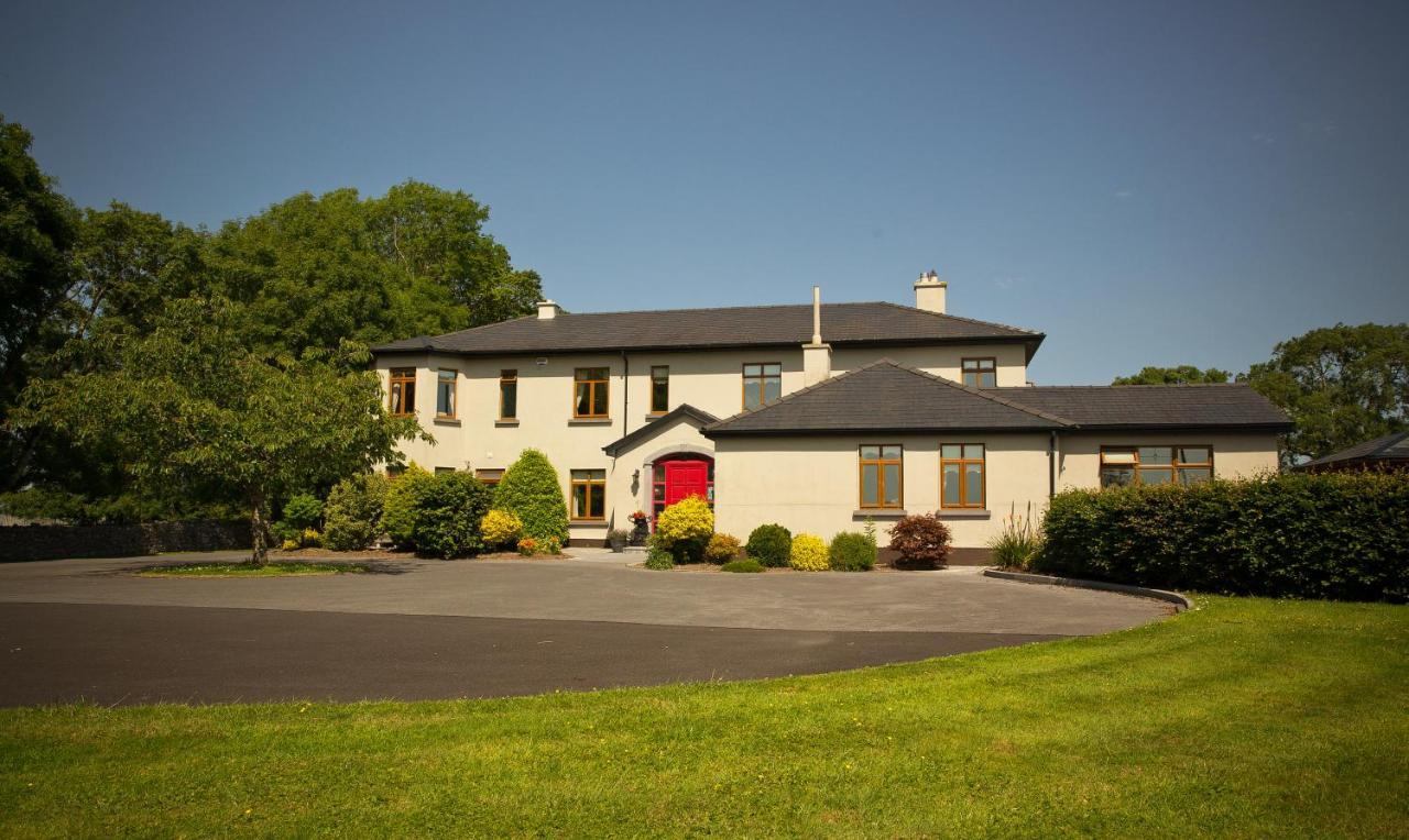 Cahergal Farmhouse B&B Newmarket-on-Fergus Eksteriør bilde
